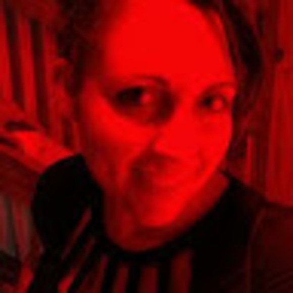 Meet your Posher, Crystal - Picture 1 of 1